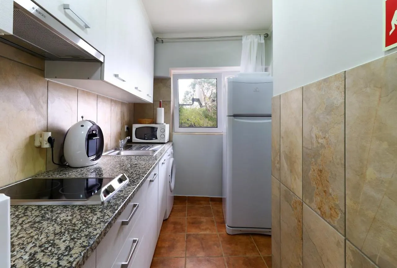 Aveiros Beach Apartment Albufeira